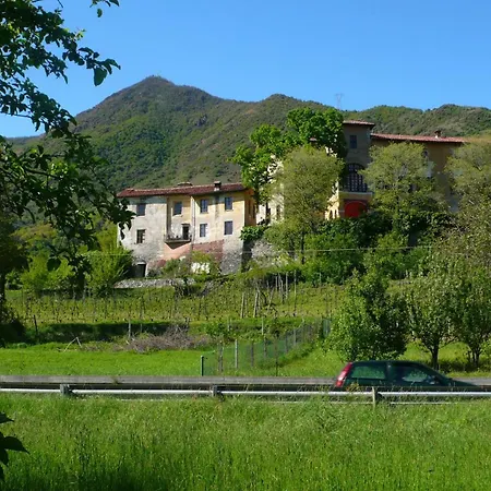 Castello Di Camerletto Отель типа 