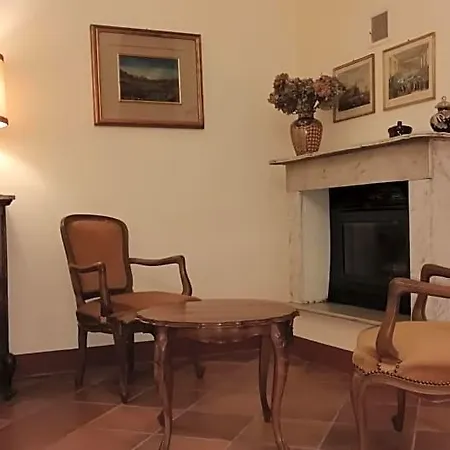Castello Di Camerletto B&B