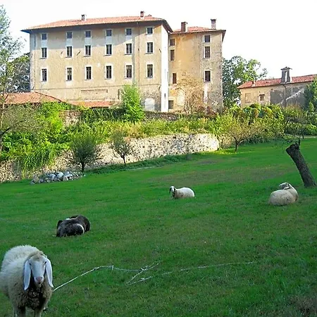 Castello Di Camerletto 4*