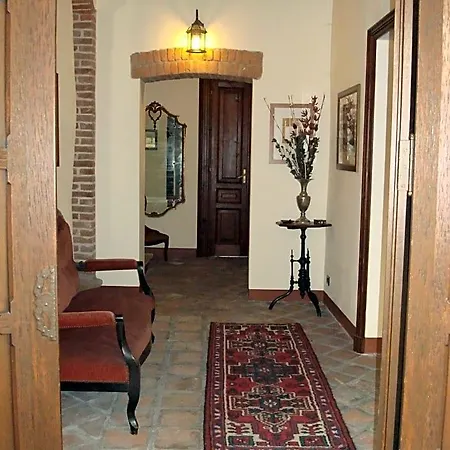 B&B Castello Di Camerletto 4*