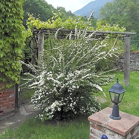 Castello Di Camerletto B&B