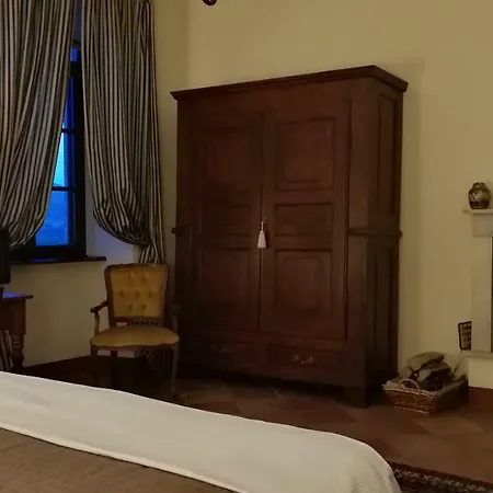 לינה וארוחת בוקר Castello Di Camerletto Caselette
