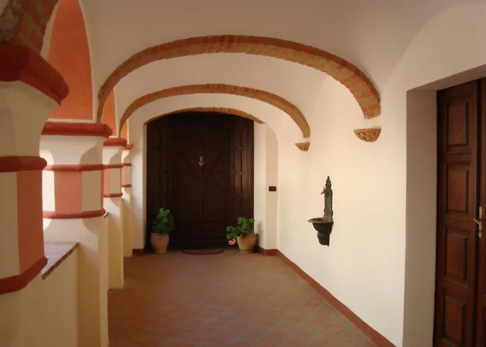 Castello Di Camerletto ベッド・アンド・ブレックファスト 4*