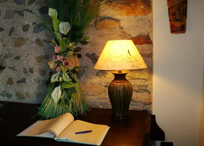 Bed & Breakfast Castello Di Camerletto 4*
