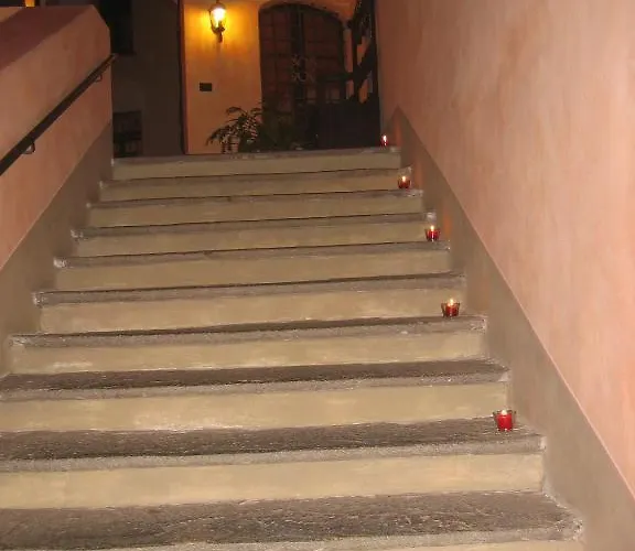 Bed & Breakfast Castello Di Camerletto
