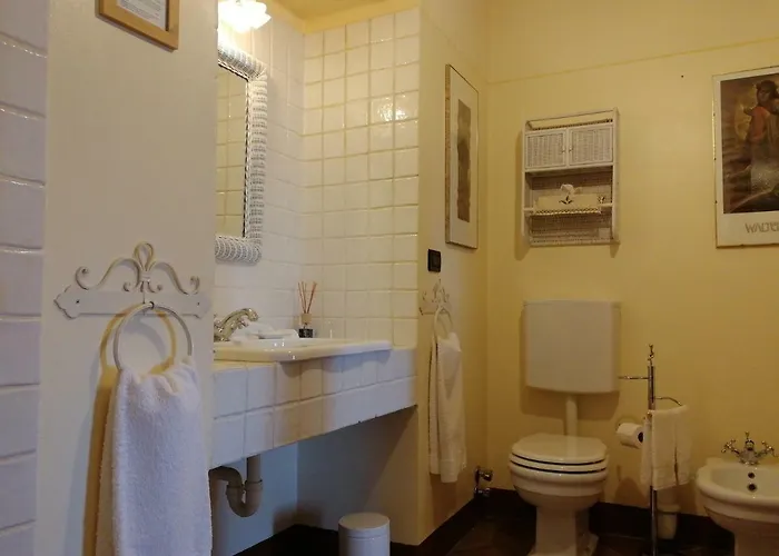 Bed & Breakfast Castello Di Camerletto 4*