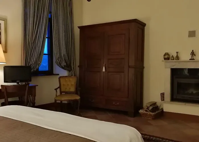 ベッド・アンド・ブレックファスト Castello Di Camerletto Caselette